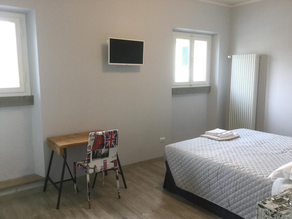 Dimora 16 Rooms & Garden Prato  Eksteriør bilde